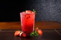 Soda italiana de frutas vermelhas